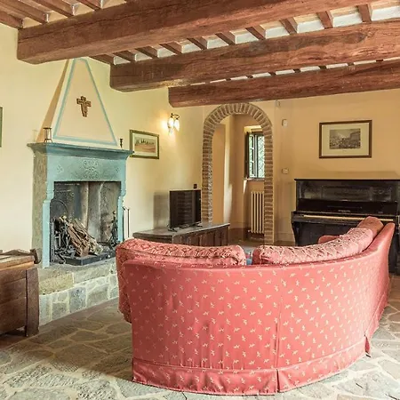 Villa Giulia 10, Emma