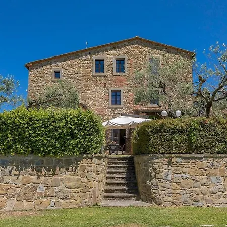 Villa Giulia 10, Emma Tuoro sul Trasimeno